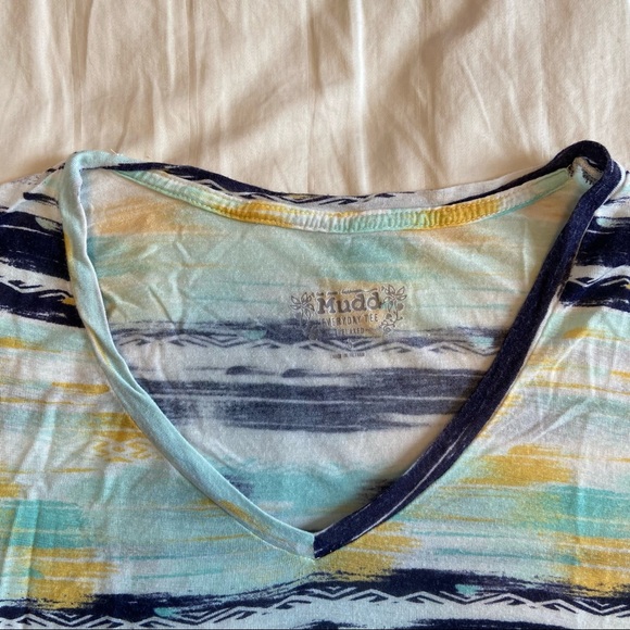 Mudd Multicolor Pattern Relaxed Shirt - Picture 4 of 4